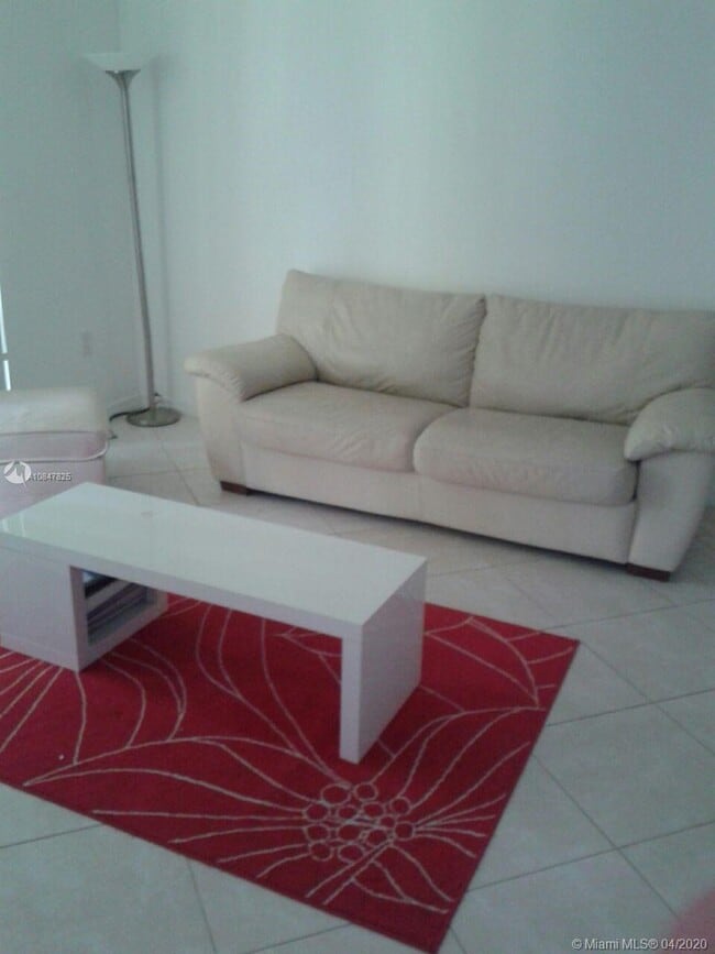 Photo - 19501 E Country Club Dr Unidad 9-104