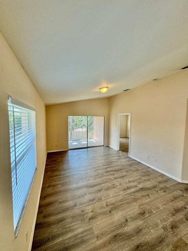 Photo - 26728 Little John Ct