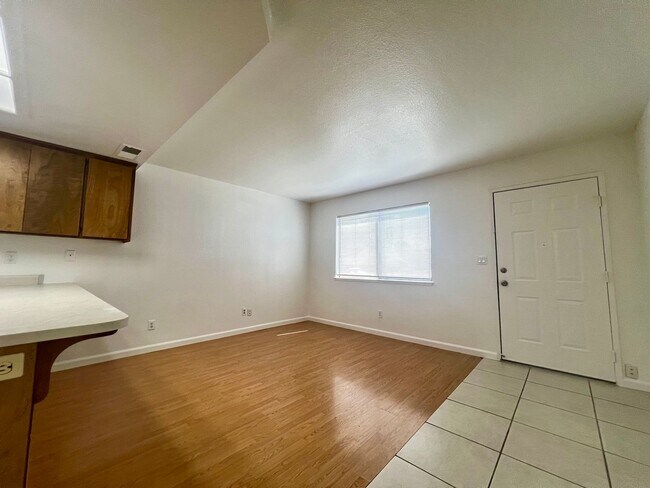 Photo - 144 Duranta St Unit 144 Duranta B