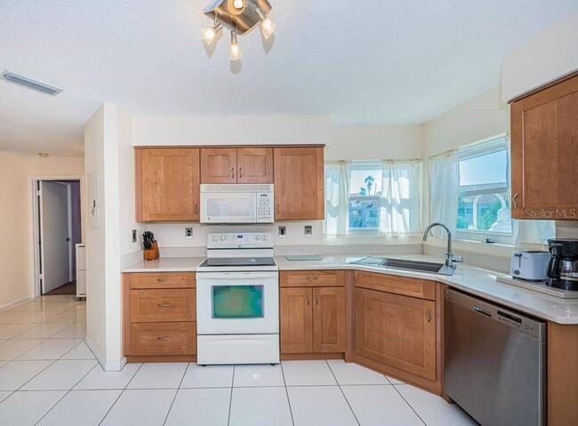 Photo - 6151 Bahia Del Mar Blvd S