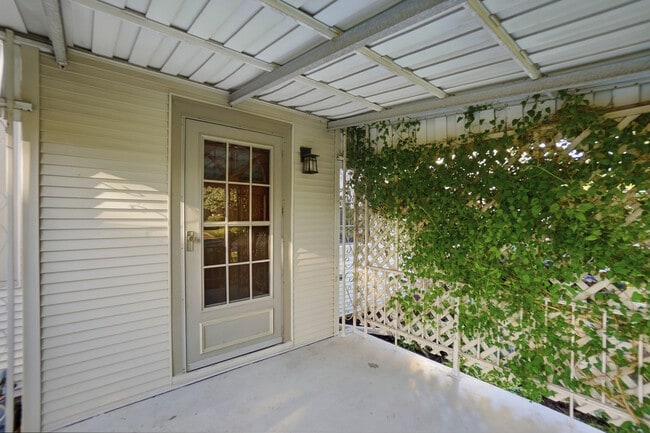 Photo - 1028 Colwick Dr