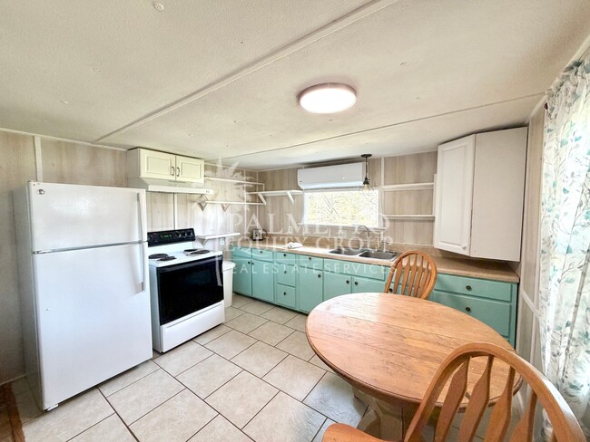 Photo - 5258 Ferguson Rd