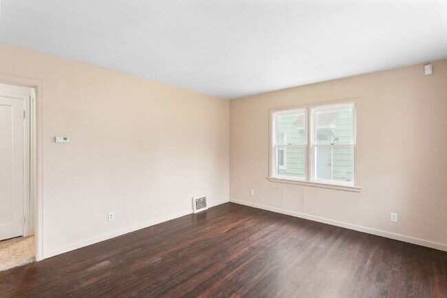 Photo - VOUCHERS ACCEPTED at this 3 bedroom, 1 bath renovated home.