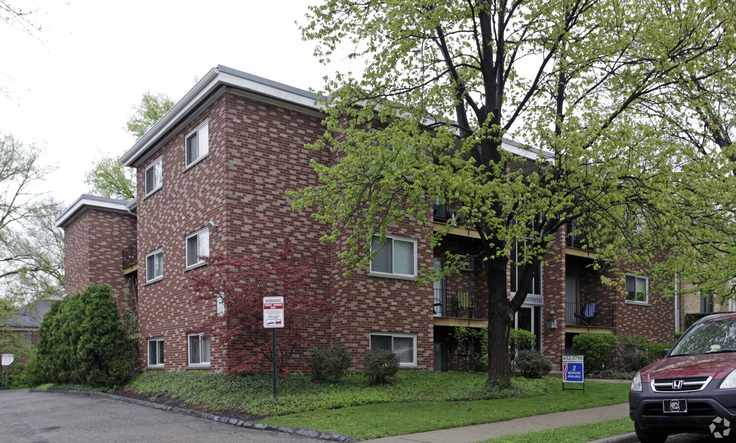 Photo - 266 Senator Pl Apartments