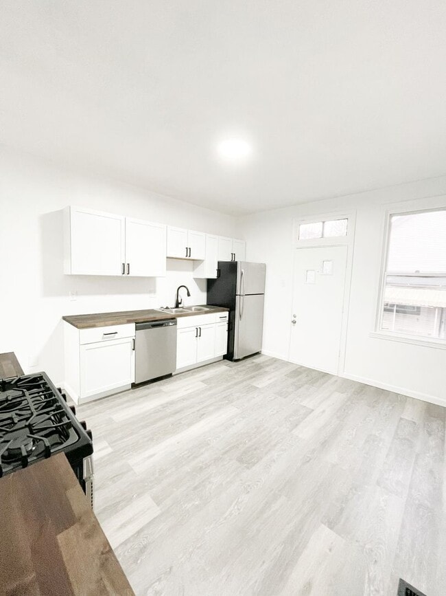 Photo - AVAILABLE MAY 2026 - Completely Renovated 2 Bedroom Home!