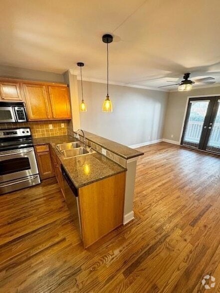 Building Photo - 48 Peachtree Ave NE Rental