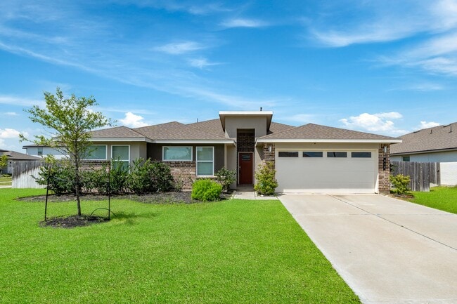 Building Photo - 818 Starcross Bnd Dr