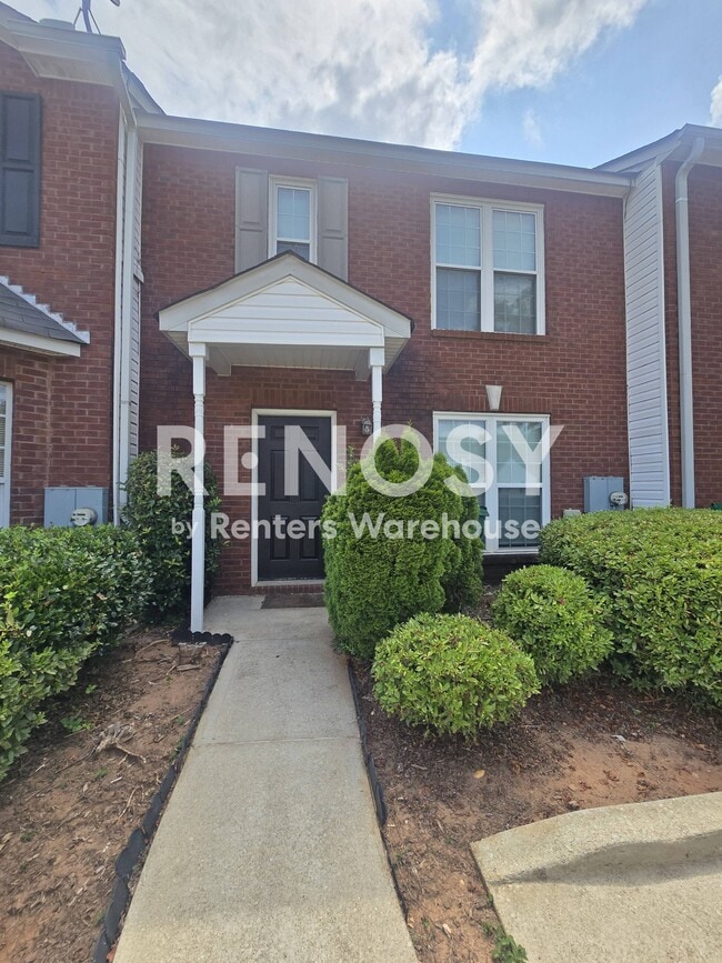 Photo - 5533 Strathmoor Manor Cir