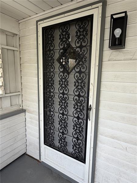 Photo - 1154 Eisenhower Dr