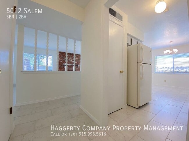 Photo - 5012 Salem-
