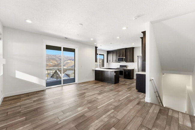 Photo - 3342 Santa Fe Rd