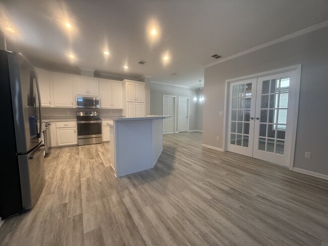 Photo - 39248 US Hwy 19 N