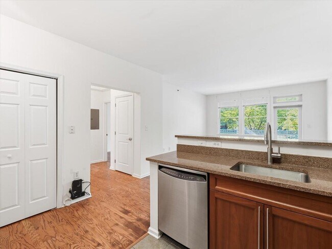 Photo - 4 Constellation Pl Unit 106
