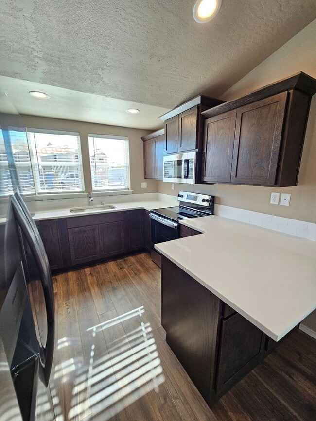 Photo - 3 Bedroom Home