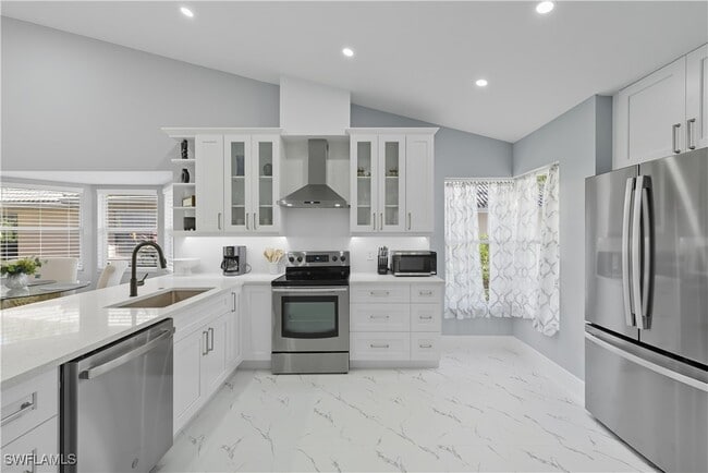 Photo - 3605 Corinthian Way