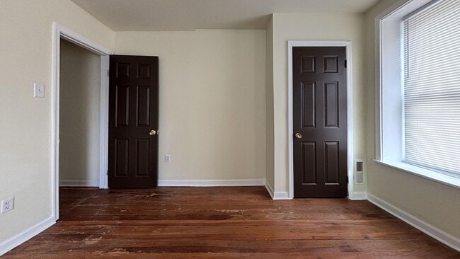 Photo - Spacious 4BR Germantown Home with Huge Enclosed Yard