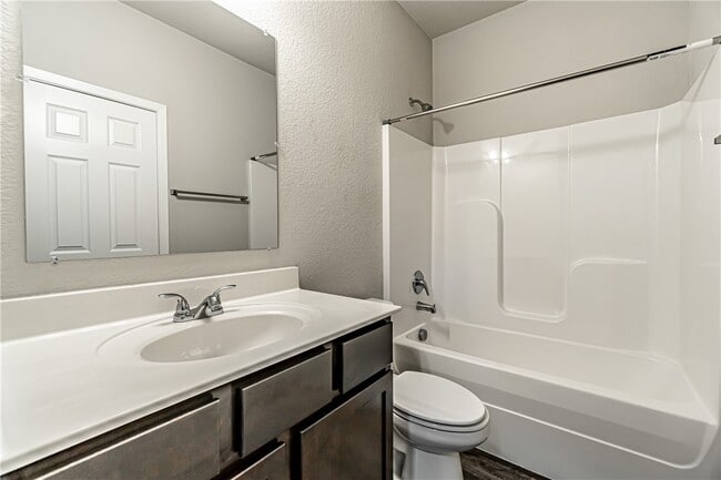 Photo - 6605 SW Warrington Rd