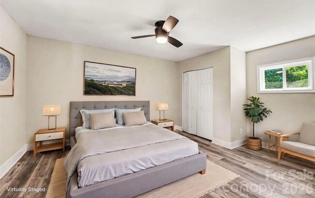 Photo - 308 Alexander St
