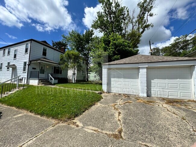 Photo - 1160 Wilson Ave