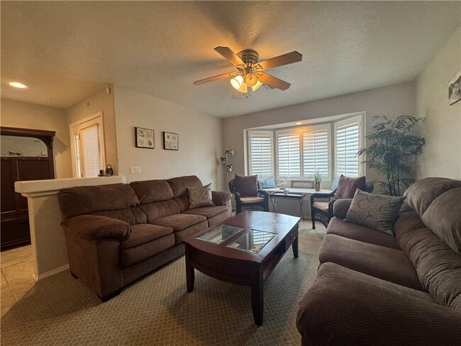 Photo - 726 Riverfront Dr