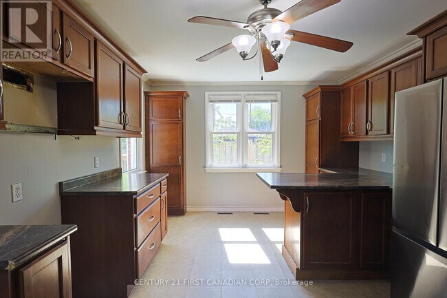 Photo - 1218 Hamilton Rd