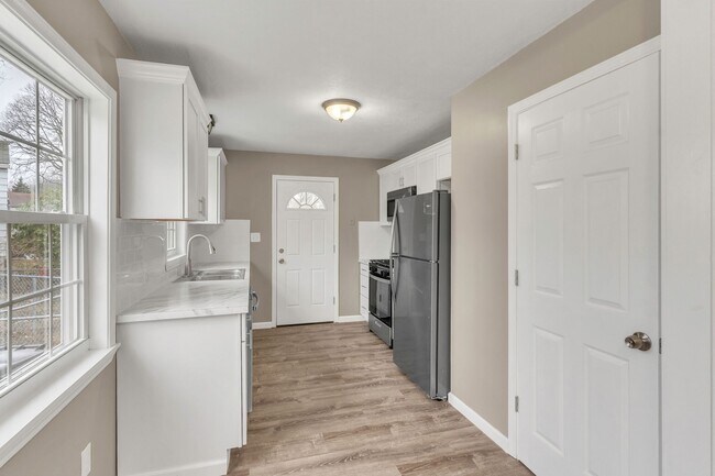 Photo - 3226 Quentin Dr