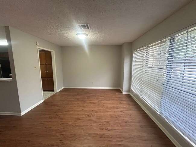 Photo - Updated Spacious Townhome