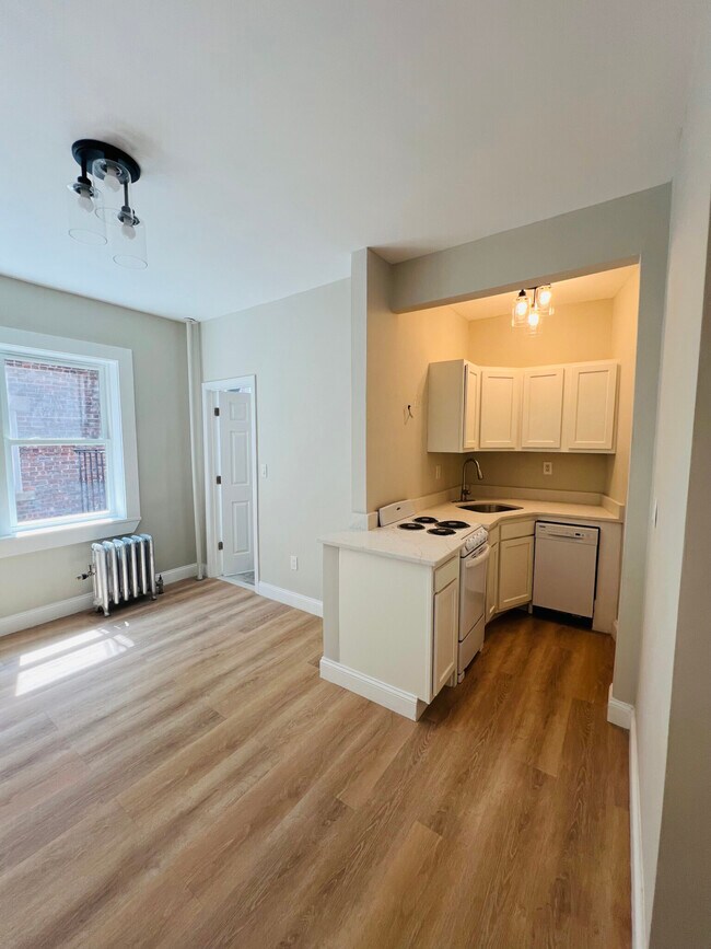 Photo - 38 Hemenway St Unit 25