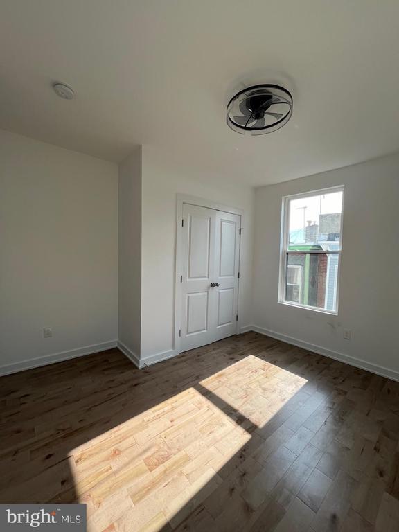 Photo - 1641 N Newkirk St