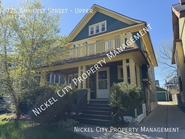 Building Photo - 725 Amherst St Unit Upper