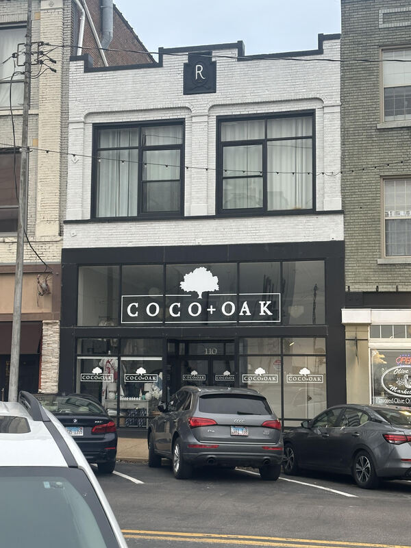 Building Photo - 110 W 3rd St Unit A