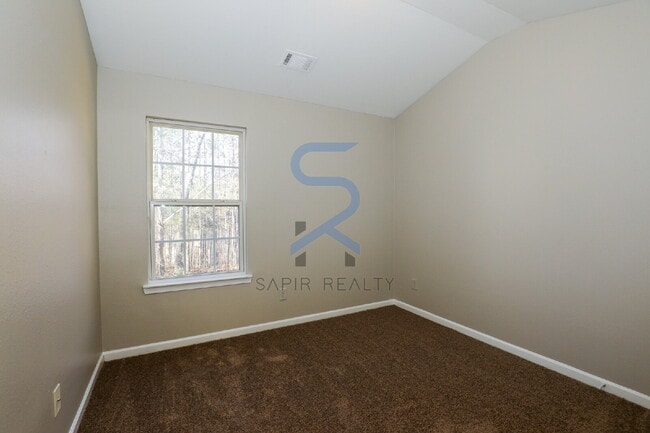 Photo - Move in before January 31st and choose your reward: a $250 Amazon Gift Card or a 55" Smart TV!