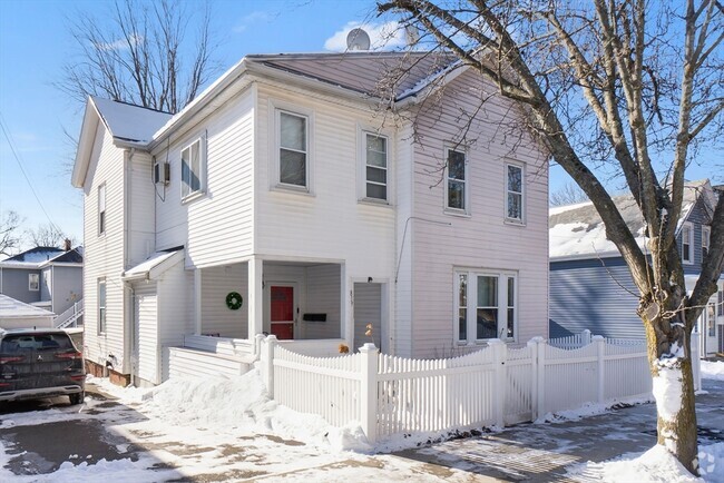 Building Photo - 839 Winthrop Ave Unit 1 Rental