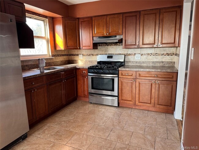 Photo - 74-09 85th Rd Unit 2