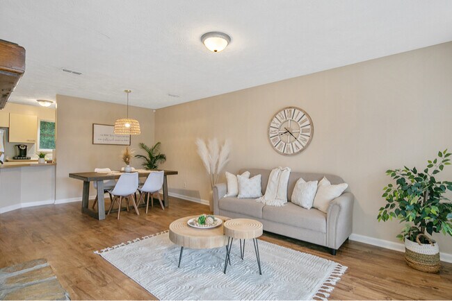 Photo - 1006 Brookhollow Dr Unidad Apt 9