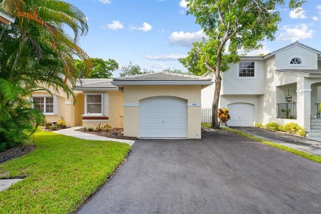 Building Photo - 9953 NW 9th Ct Rental