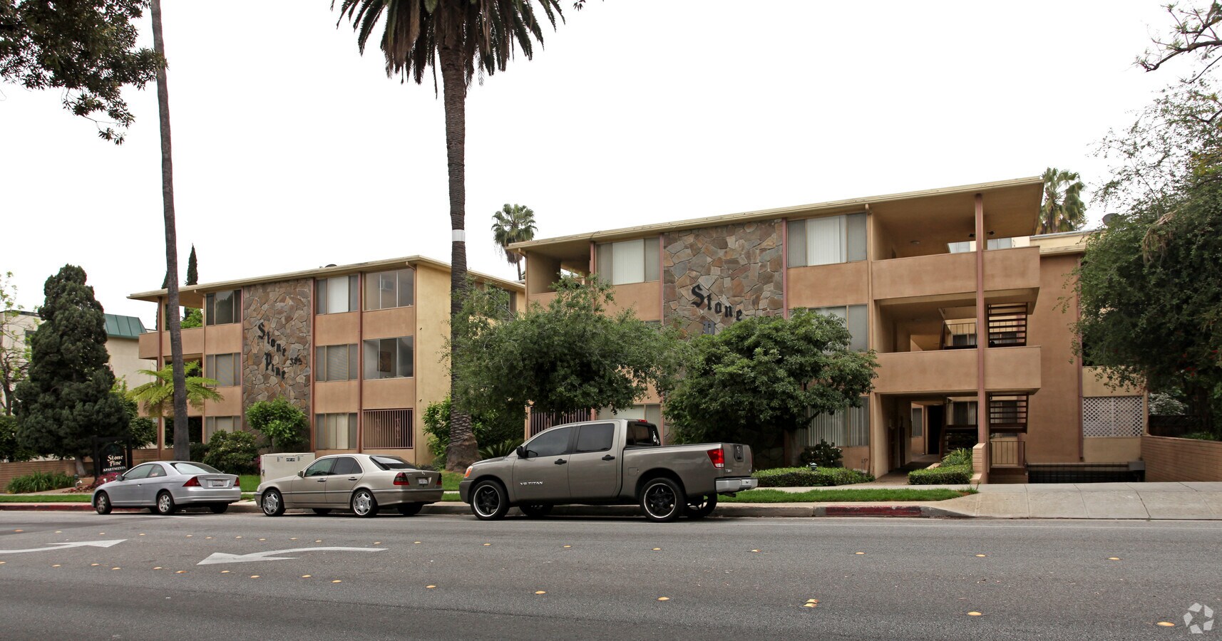 Stone Pine Apartments - Stone Pine Apartments
