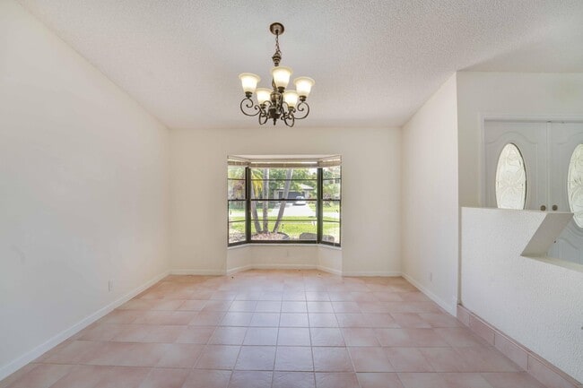Photo - 11511 Island Lakes Ln