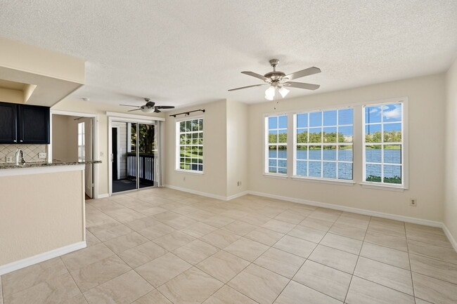 Photo - 1039 S Hiawassee Rd