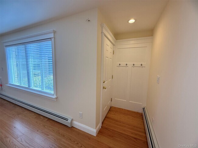 Photo - 250 Beechwood Ave Unit 12A