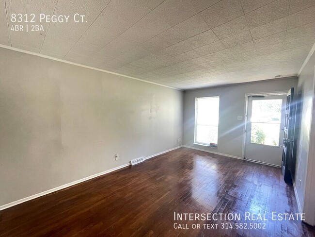Photo - SECTION 8 APPROVED - 4 Bedroom/1.5 bath Ho...