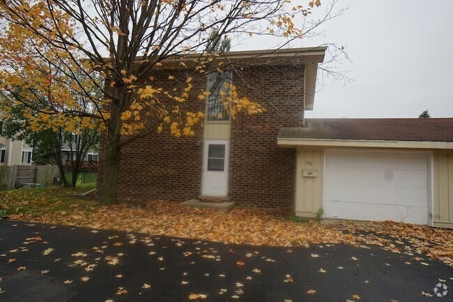Building Photo - 638 St Johns Rd Rental