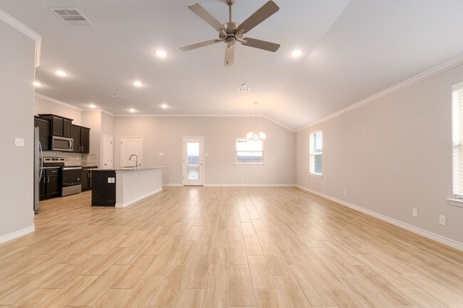 Photo - 3 Bdrm 2 Bath in Belton