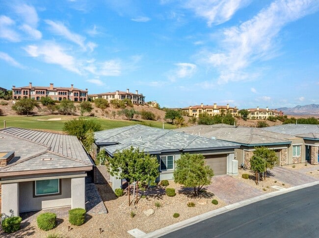 Photo - Immaculate 2600 sq. ft. single story 2 bed...