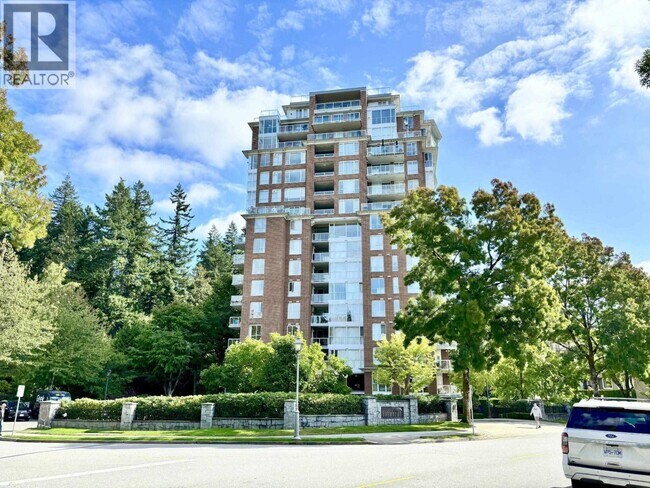 Photo - 5615 Hampton Pl Unit 402