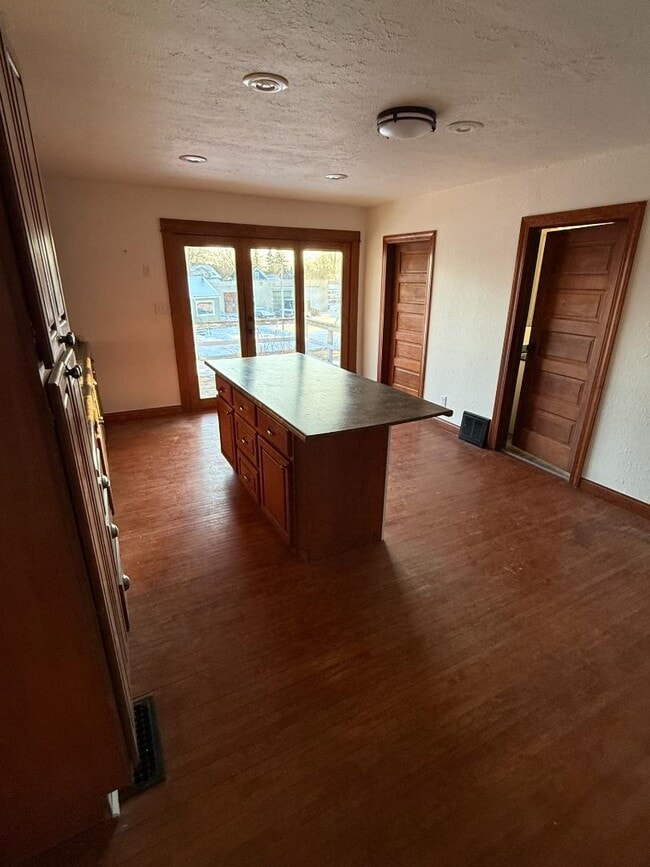 Photo - 1103 West Dr