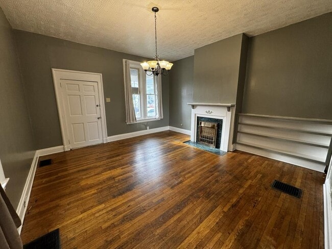 Photo - 1014 Considine Ave