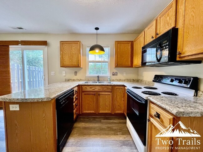 257 Wiltshire Cir