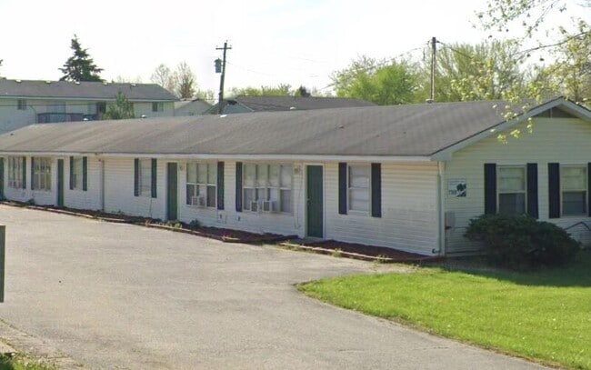 Building Photo - 7300 N Wade School Rd Rental