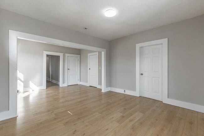 Photo - 2117 Foust St